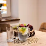 Radkowskie Julia Z Widokiem Na Zalew I Gory