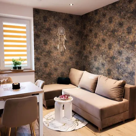 Radkowskie Julia Z Widokiem Na Zalew I Gory