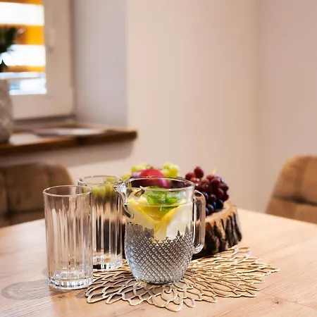 Radkowskie Julia Z Widokiem Na Zalew I Gory