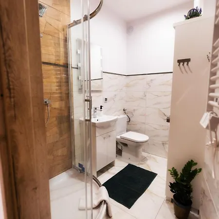 Radkowskie Julia Z Widokiem Na Zalew I Gory דירה *