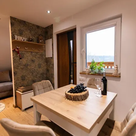 Radkowskie Julia Z Widokiem Na Zalew I Gory דירה רדקוב