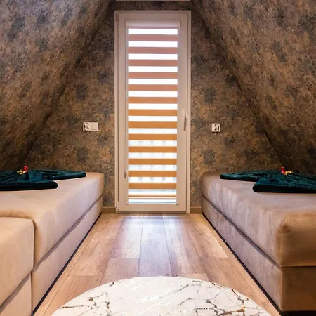 Radkowskie Julia Z Widokiem Na Zalew I Gory דירה רדקוב