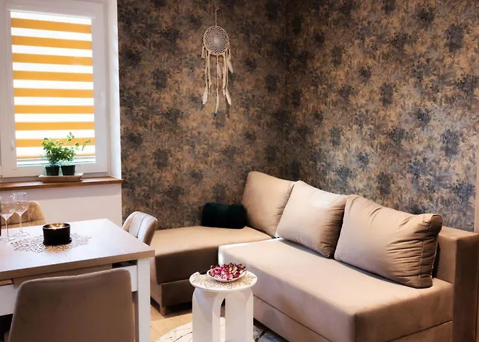 Radkowskie Julia Z Widokiem Na Zalew I Gory