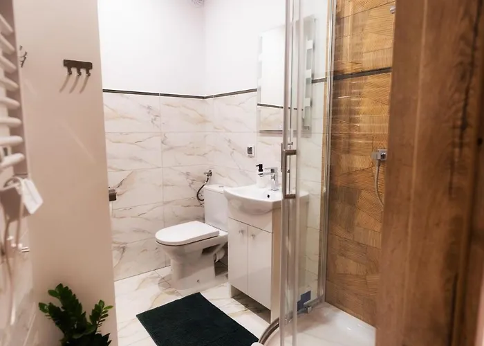 Radkowskie Julia Z Widokiem Na Zalew I Gory Radkow