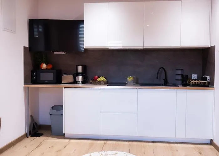 Radkowskie Julia Z Widokiem Na Zalew I Gory *