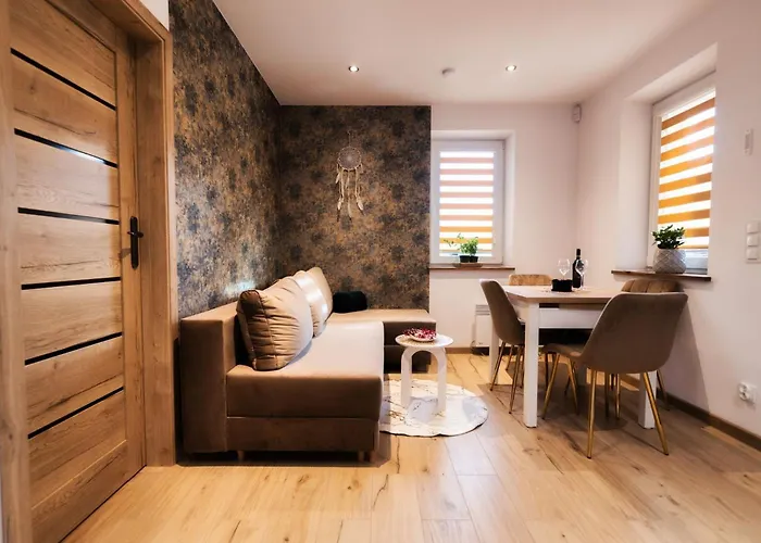 Radkowskie Julia Z Widokiem Na Zalew I Gory