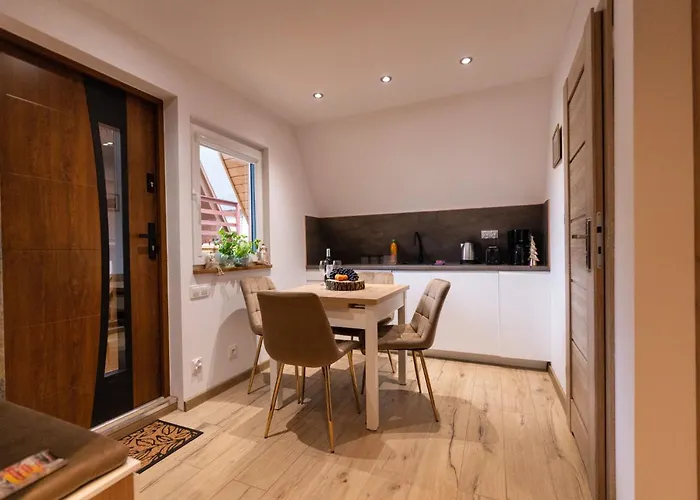 Radkowskie Julia Z Widokiem Na Zalew I Gory Radkow